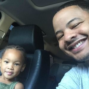 Meet your Posher, Sidney